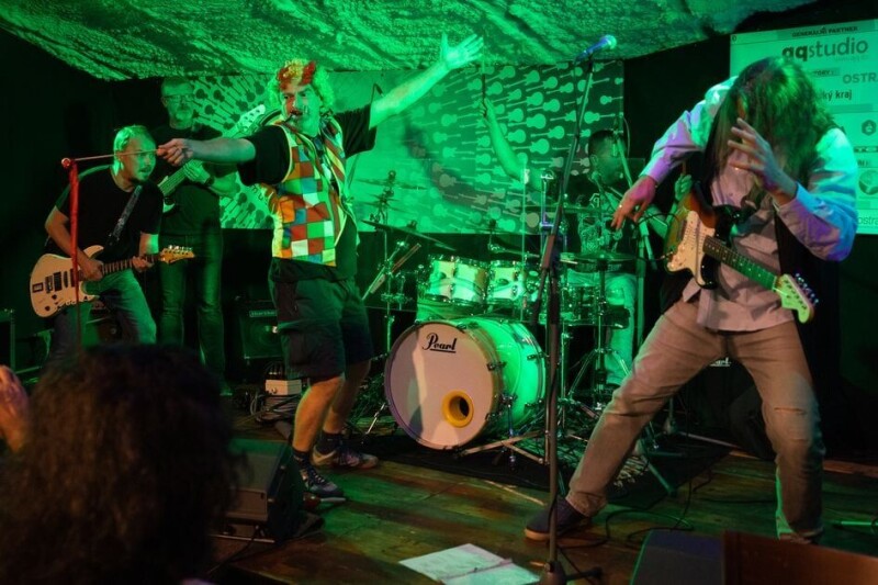 Kochta band